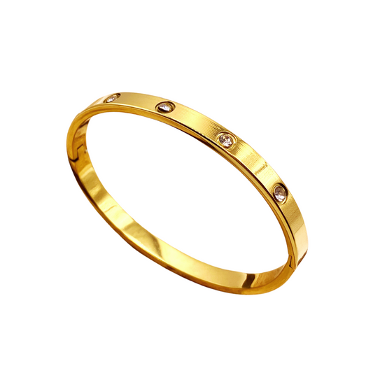 Zircon engraved gold plated bracelet